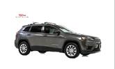 Photo of 2019 Granite Crystal Metallic Clearcoat Jeep Cherokee