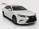 Photo of 2017 Eminent White Pearl Lexus ES 350
