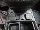 Thumbnail of 2016 White Diamond Pearl Honda CR-V