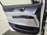 Thumbnail of 2022 Snow White Pearl Kia Carnival