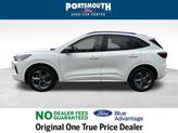 Thumbnail of 2023 Oxford White Ford Escape