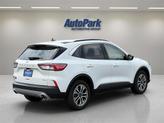 Thumbnail of 2021 Star White Ford Escape