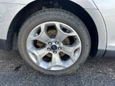 Thumbnail of 2010 Ingot Silver Metallic Ford Taurus