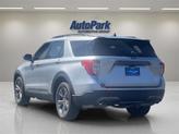Thumbnail of 2022 Iconic Silver Metallic Ford Explorer