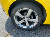 Thumbnail of 2007 Yellow Pontiac Solstice