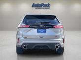 Thumbnail of 2020 Iconic Silver Metallic Ford Edge