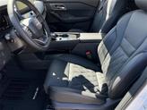 Thumbnail of 2025 Everest White Pearl Nissan Rogue