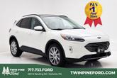 Photo of 2022 Star White Metallic Tri-Coat Ford Escape