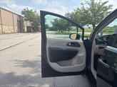Thumbnail of 2022 Brilliant Black Crystal Pearlcoat Chrysler Voyager