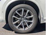Thumbnail of 2019 White Volvo XC90