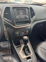 Thumbnail of 2018 Bright White Clearcoat Jeep Cherokee