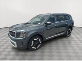 Photo of 2024 Gravity Gray Kia Telluride
