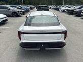 Thumbnail of 2025 Snow White Pearl Kia K4