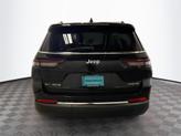 Thumbnail of 2022 Diamond Black Crystal Pearlcoat Jeep Grand Cherokee L