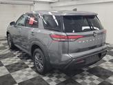 Thumbnail of 2024 Gun Metallic Nissan Pathfinder