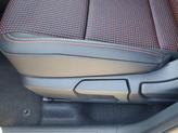 Thumbnail of 2025 2t Red Blk Roof Nissan Kicks
