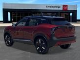 Photo of 2025 2t Red Blk Roof Nissan Kicks