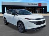 Thumbnail of 2025 White / Black Nissan Murano