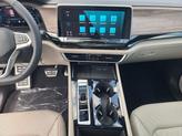 Thumbnail of 2026 White Pearl Volkswagen Atlas