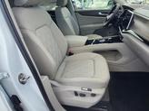 Thumbnail of 2026 White Pearl Volkswagen Atlas