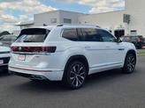 Thumbnail of 2026 White Pearl Volkswagen Atlas