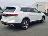 Thumbnail of 2025 White Pearl Volkswagen Atlas
