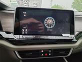 Thumbnail of 2025 Opal White Pearl Effect Volkswagen Atlas