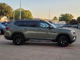 Thumbnail of 2025 Avocado Green Pearl Volkswagen Atlas