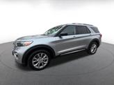 Thumbnail of 2024 Iconic Silver Metallic Ford Explorer