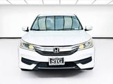 Thumbnail of 2017 White Orchid Pearl Honda Accord