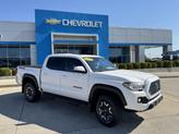 Thumbnail of 2019 Super White Toyota Tacoma
