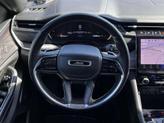 Thumbnail of 2022 Diamond Black Crystal Pearlcoat Jeep Grand Cherokee
