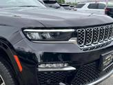 Thumbnail of 2023 Diamond Black Crystal Pearlcoat Jeep Grand Cherokee