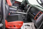 Thumbnail of 2016 Brilliant Black Crystal Pearlcoat RAM 1500