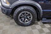 Thumbnail of 2016 Brilliant Black Crystal Pearlcoat RAM 1500