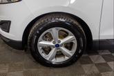 Thumbnail of 2016 Oxford White Ford Edge