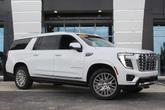 Thumbnail of 2025 Summit White GMC Yukon XL