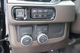 Thumbnail of 2025 Onyx Black GMC Yukon XL