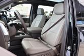 Thumbnail of 2025 Onyx Black GMC Yukon XL