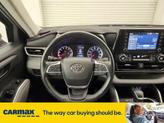 Thumbnail of 2022 Silver Toyota Highlander