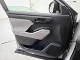 Thumbnail of 2022 Silver Toyota Highlander