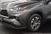 Thumbnail of 2022 Magnetic Gray Metallic Toyota Highlander