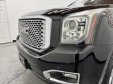 Thumbnail of 2017 Onyx Black GMC Yukon XL
