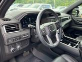 Thumbnail of 2024 Onyx Black GMC Yukon XL