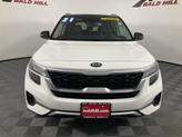 Thumbnail of 2021 Clear White/Black Roof Kia Seltos