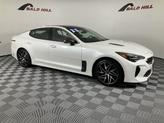 Photo of 2023 Snow White Pearl Kia Stinger