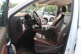 Thumbnail of 2019 Summit White Chevrolet Silverado 2500