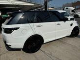 Thumbnail of 2018 White Land Rover Range Rover Sport
