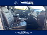 Thumbnail of 2019 White Frost Tricoat GMC Acadia
