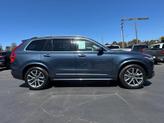 Thumbnail of 2019 Bursting Blue Metallic Volvo XC90